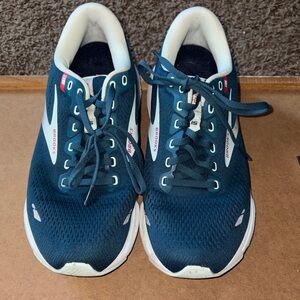 Brooks Teal  and White Athletic Sneakers